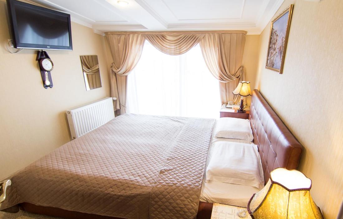 Villa Venezia Odessa Buitenkant foto