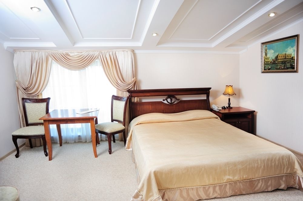 Villa Venezia Odessa Buitenkant foto
