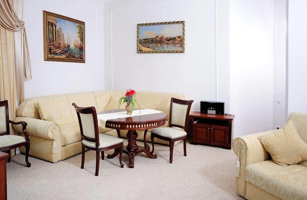 Villa Venezia Odessa Buitenkant foto