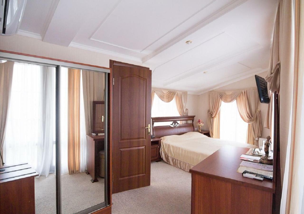 Villa Venezia Odessa Buitenkant foto