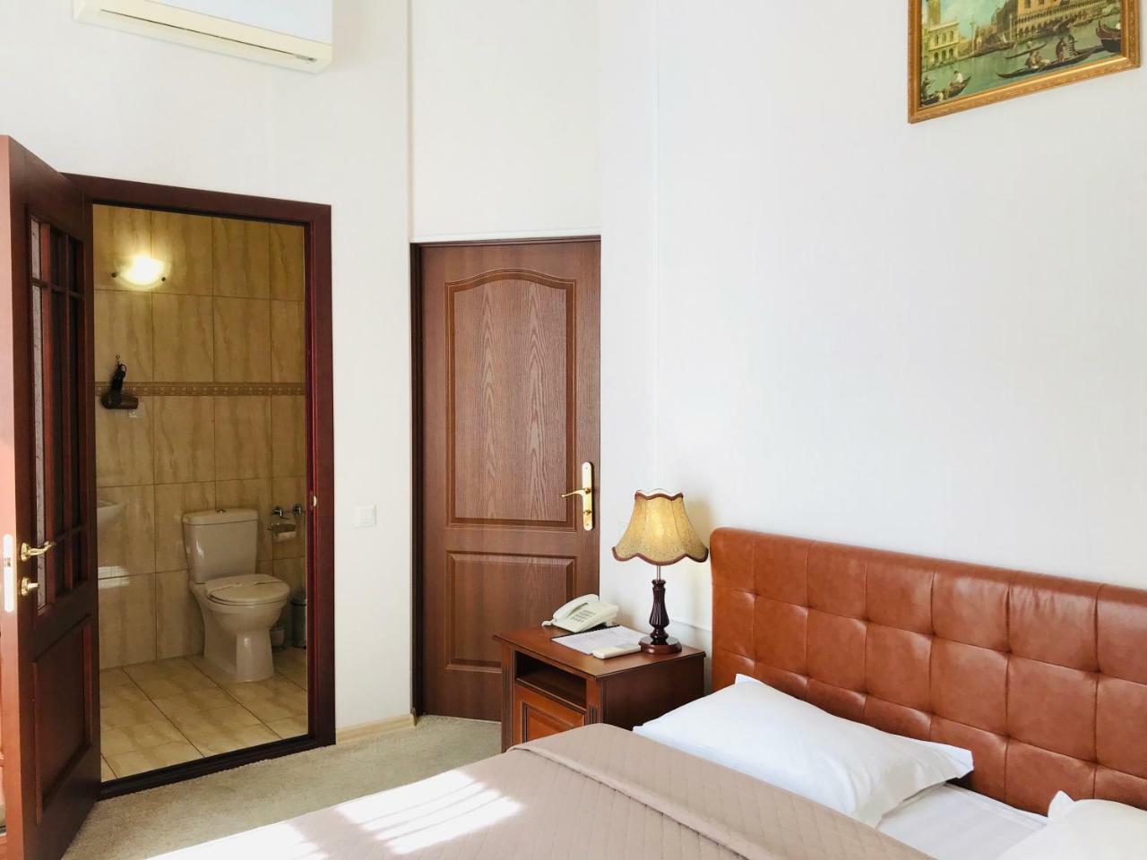Villa Venezia Odessa Buitenkant foto
