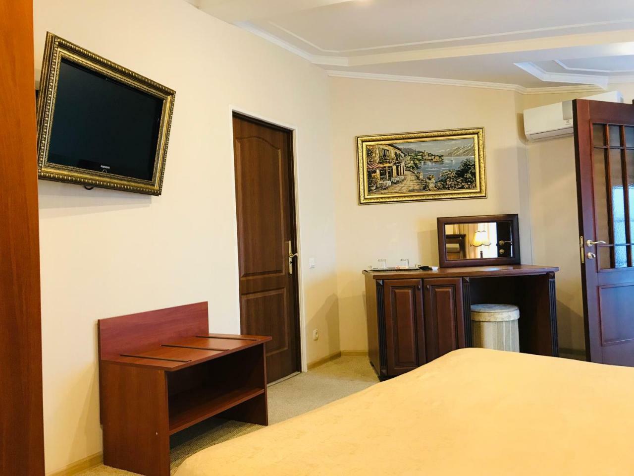 Villa Venezia Odessa Buitenkant foto