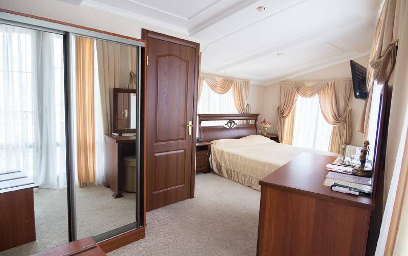Villa Venezia Odessa Buitenkant foto